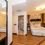 Eastanbul Hotel 2*