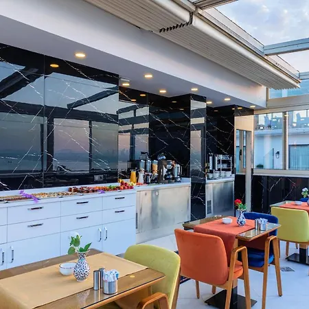 Hotel Eastanbul 2*