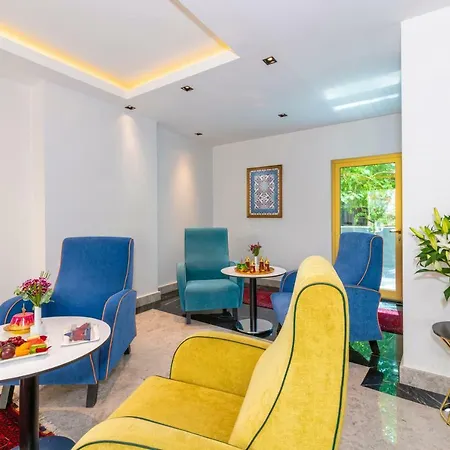 Hotel Eastanbul 2*